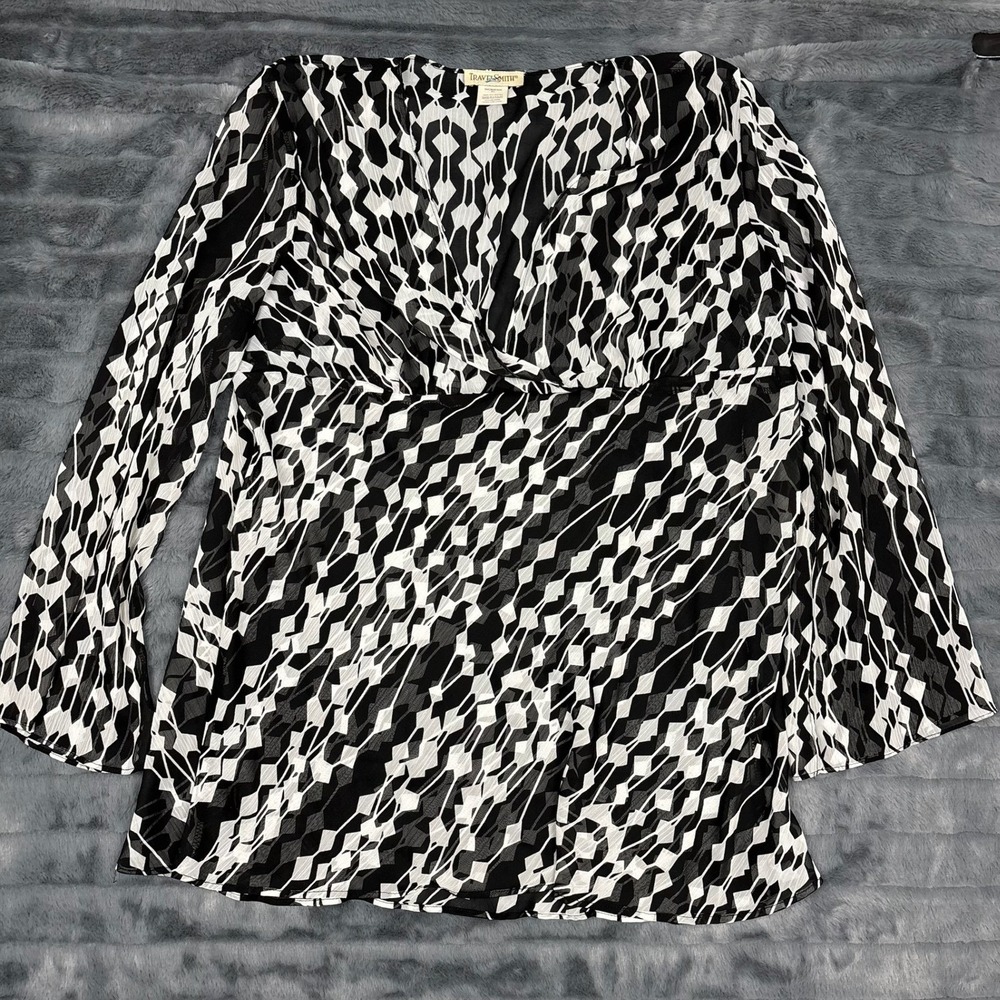 TravelSmith Womens XL Black White Geometric Print V-Neck Knot Front Blouse 20090